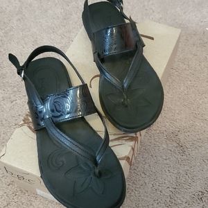 BOC black Sharin sandals